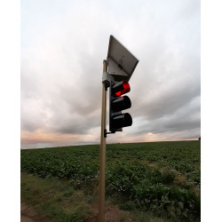 Feu Tricolore Intelligent – Feu Comportemental Piloté Par Radar Intégré
