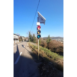 Feu Tricolore Intelligent – Feu Comportemental Piloté Par Radar Intégré