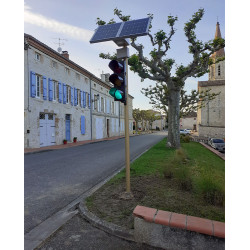 Feu Tricolore Intelligent – Feu Comportemental Piloté Par Radar Intégré