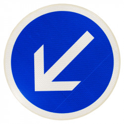 Face avant du panneau B21a2 - Panneau contournement obligatoire gauche I WP Signalisation