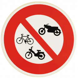 Panneau d'interdiction accès interdit à tous les véhicules à moteur B7B | WP Signalisation