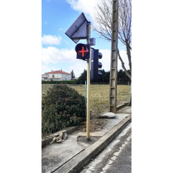 Croix grecque pour feux tricolores