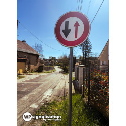 Panneau B15 I Panneau sens inverse | Cédez le passage à la circulation I WP Signalisation | Made in France
