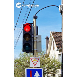 Feu tricolore intelligent  éclairage publique l WP Signalisation