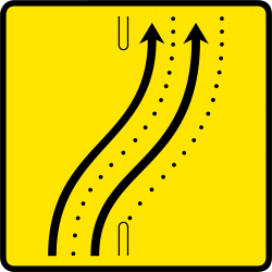 Paneau voierie temporaire présignalisation de changement de chaussée ou de trajectoire KD8-4
