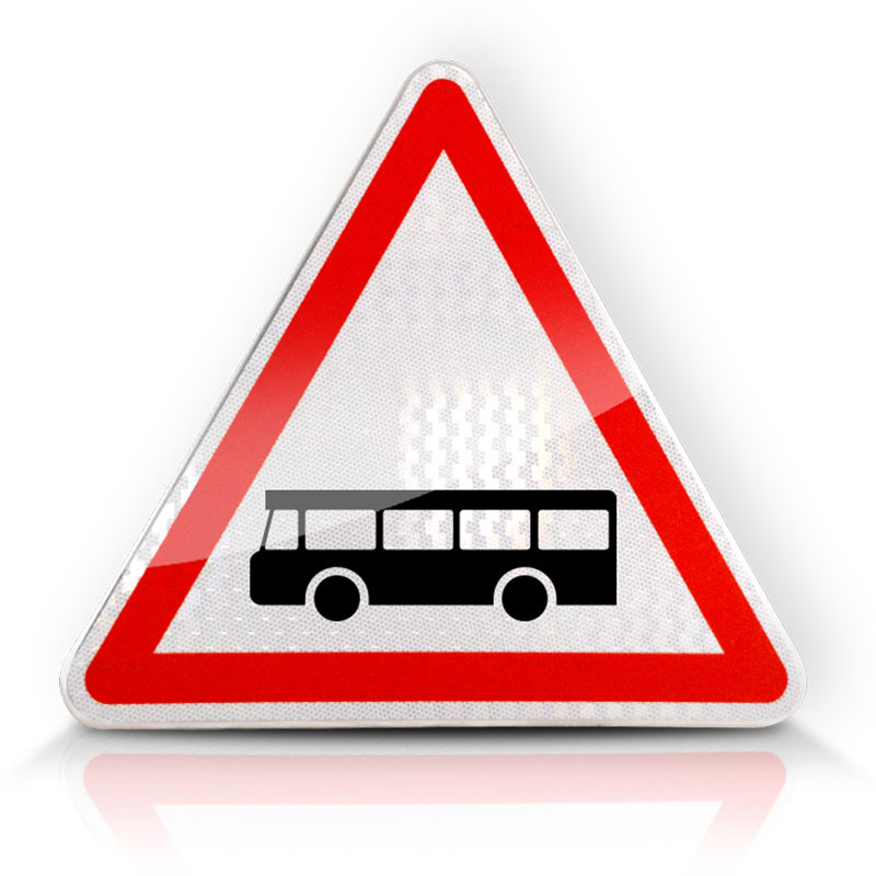 Panneau de danger traversée de voies de tramway A9