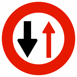 Panneau d'interdiction cédez le passage à la circulation venant en sens inverse B15